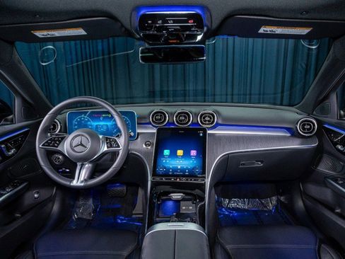 Used 2025 Mercedes-Benz C 300 Sedan image 13