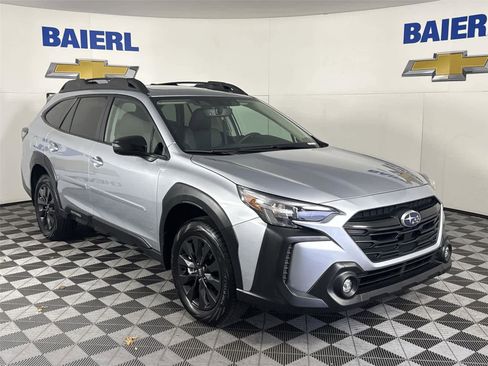 Used 2025 Subaru Outback Onyx Edition AWD/4WD image 7
