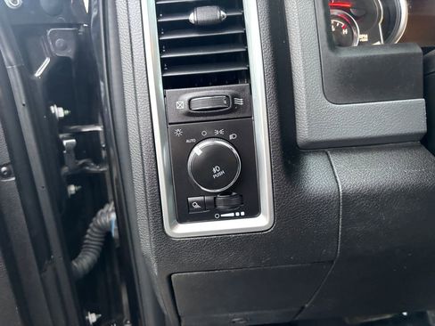 Used 2018 RAM 2500 SLT w/ Popular Equipment Group image 18