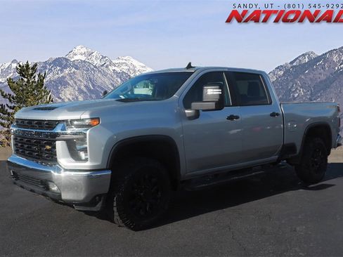 Used 2020 Chevrolet Silverado 2500 LT w/ Convenience Package image 1