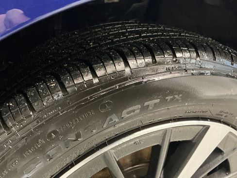 Certified 2023 Subaru Impreza Premium image 6