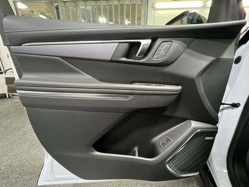 New 2026 Buick Enclave Sport Touring w/ Power Package image 22