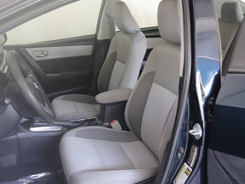 Used 2017 Toyota Corolla LE w/ Carpet Mat Package (TMS) FWD image 7