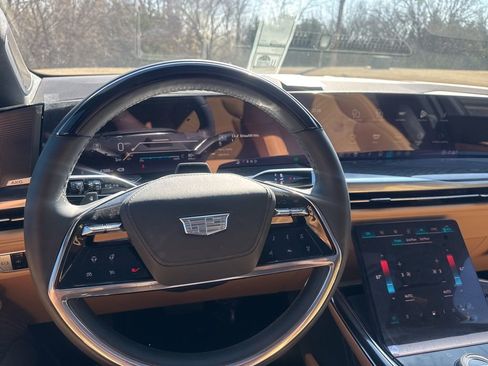 New 2025 Cadillac Escalade IQ Luxury 2 image 39