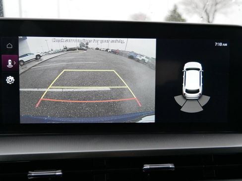 Used 2025 Kia Telluride S AWD/4WD image 19