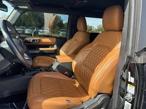 Used 2022 Ford Bronco Outer Banks image 25