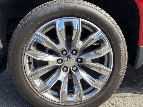 Used 2024 GMC Sierra 1500 Denali image 13