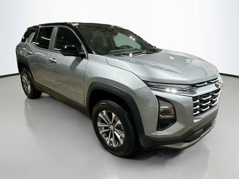 New 2026 Chevrolet Equinox LT w/ Safety and Technology Package FWD image 5
