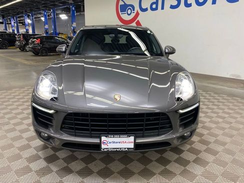 Used 2016 Porsche Macan S image 3
