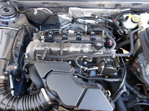 Used 2012 Buick Regal Leather image 22