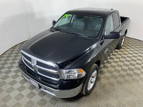 Used 2024 RAM 1500 Classic SLT AWD/4WD image 7