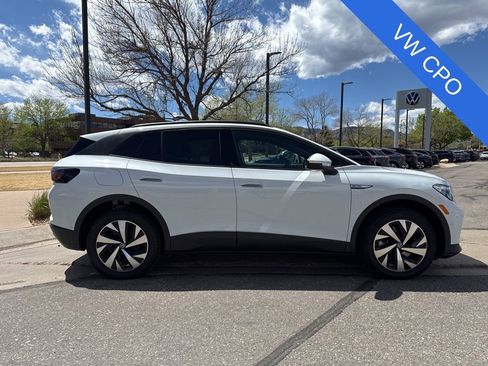 Used 2023 Volkswagen ID.4 Pro image 7