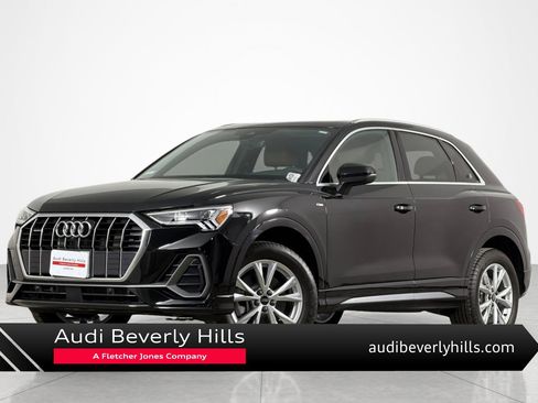 Used 2023 Audi Q3 2.0T Premium Plus w/ Premium Plus Package AWD/4WD image 1