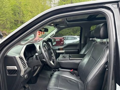 Used 2015 Ford F150 Lariat w/ Equipment Group 501A Mid AWD/4WD image 15