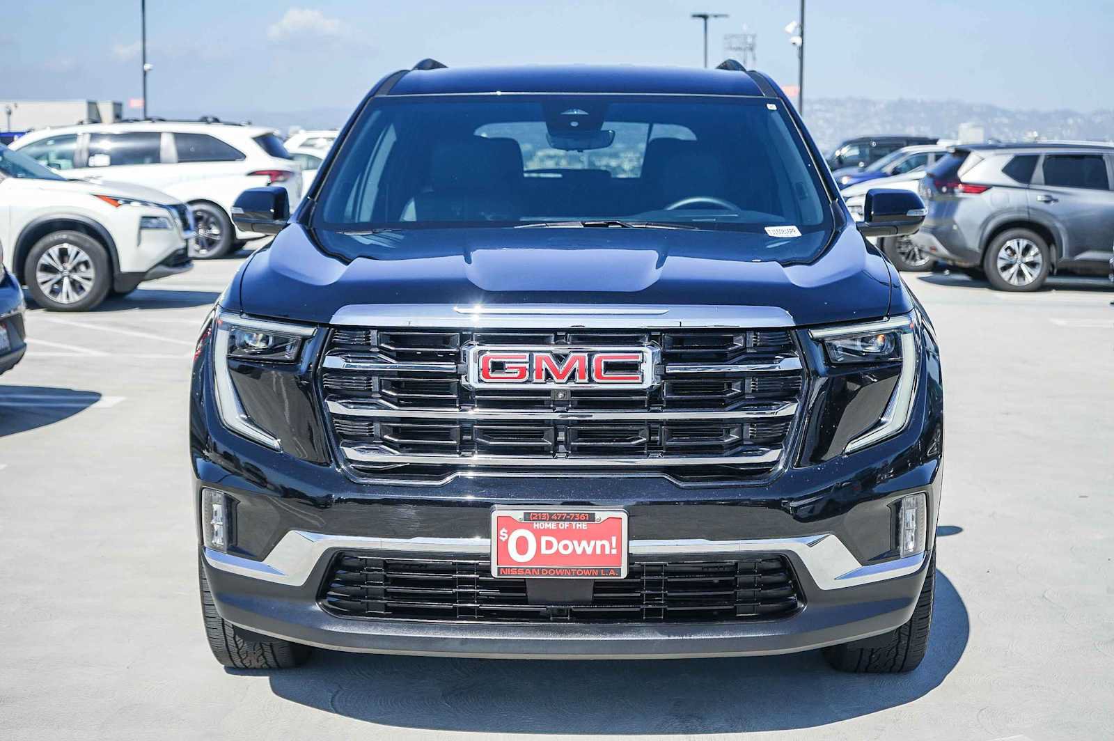 Used 2026 GMC Acadia Elevation w/ Elevation Premium Package AWD/4WD image 2