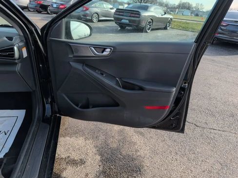 Used 2020 Hyundai Ioniq SEL image 20