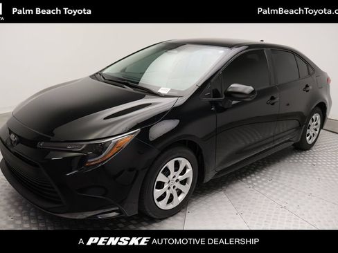 Used 2024 Toyota Corolla LE FWD image 1