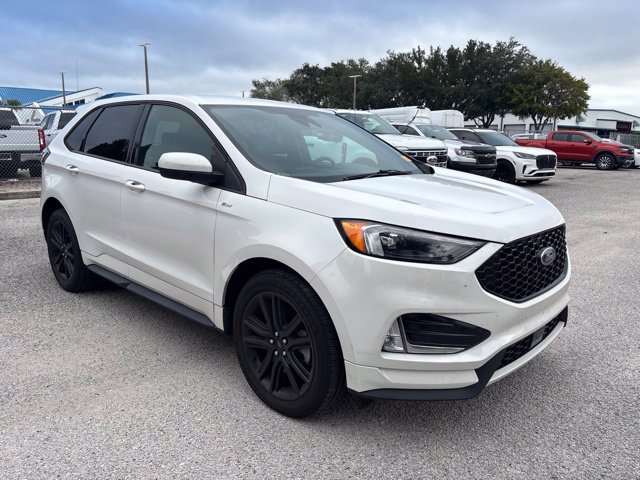 Used 2023 Ford Edge ST-Line w/ Cargo Accessory Package AWD/4WD image 3