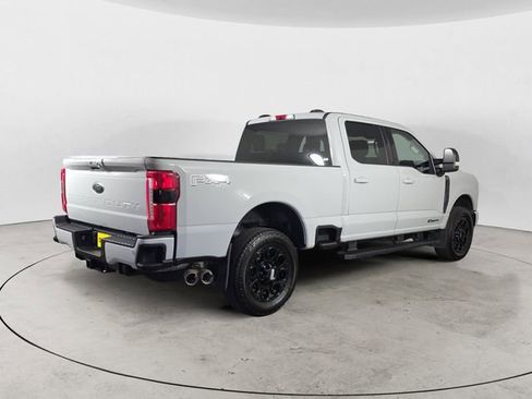 Certified 2025 Ford F350 Lariat w/ Black Appearance Package image 5