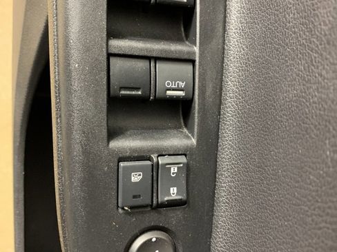 Used 2016 Honda Accord Sport image 17