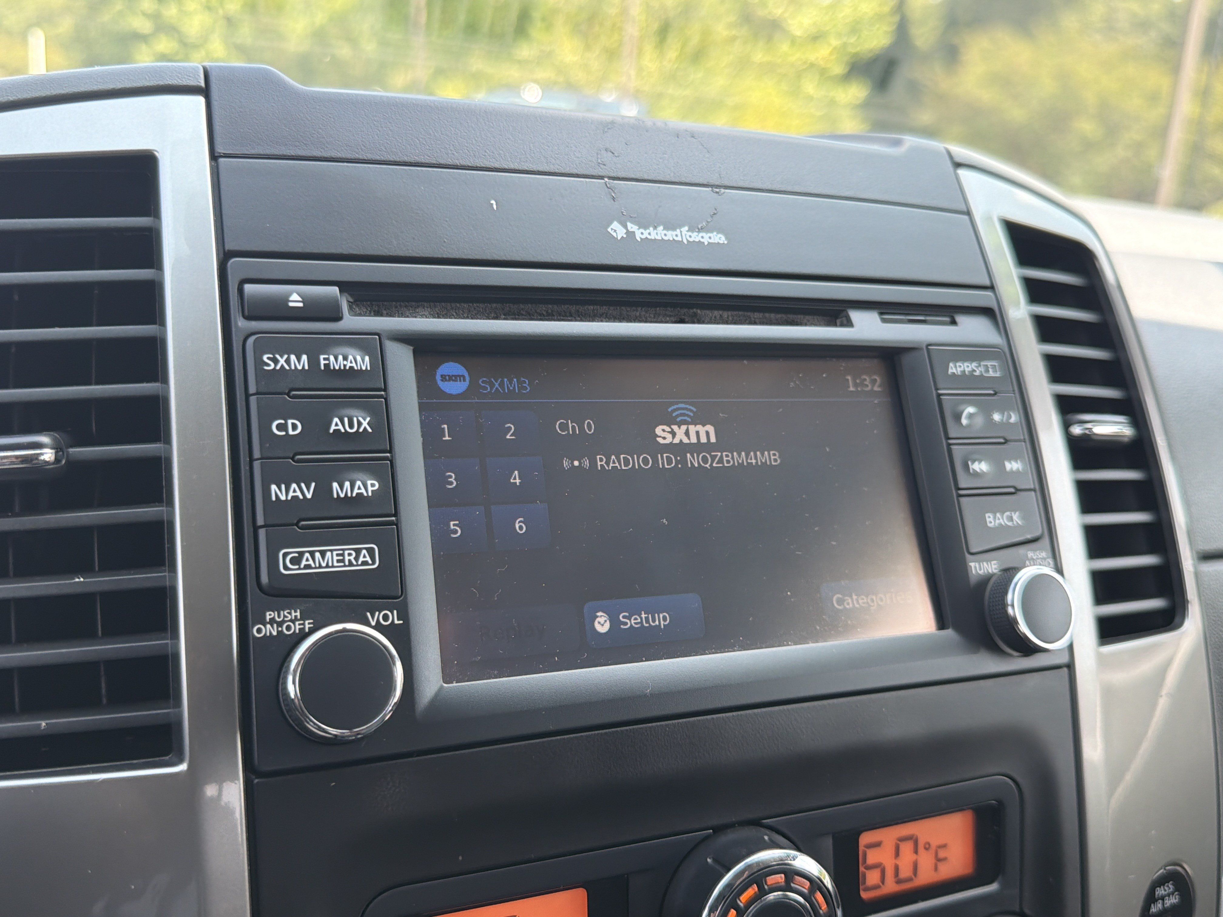 Used 2019 Nissan Frontier SL RWD image 5