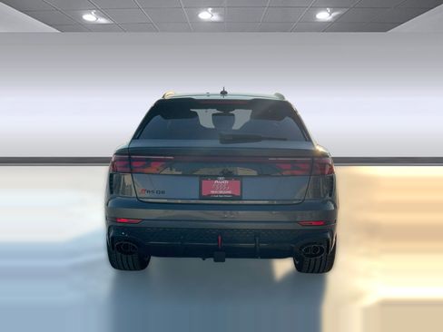 New 2026 Audi RS Q8 performance image 10