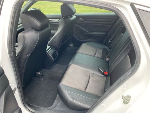 Used 2020 Honda Accord Sport image 21
