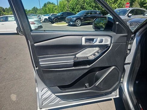 Used 2022 Ford Explorer ST w/ Equipment Group 401A AWD/4WD image 11