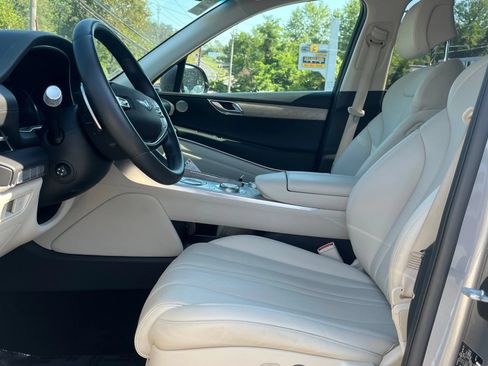 Used 2022 Genesis GV80 3.5T AWD/4WD image 9