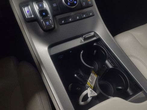 Used 2022 Hyundai Palisade Limited image 26