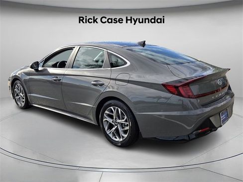Certified 2023 Hyundai Sonata SEL w/ Convenience Package image 7