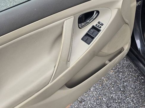 Used 2009 Toyota Camry Hybrid FWD image 16
