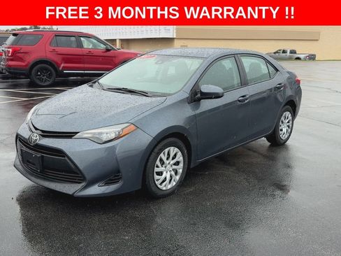 Used 2017 Toyota Corolla LE image 4