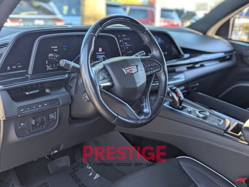 Used 2023 Cadillac Escalade Sport image 18
