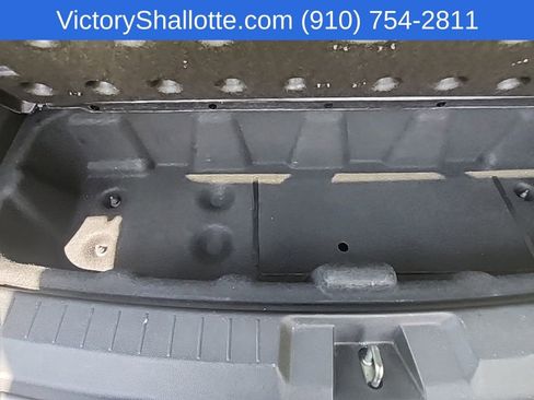 Used 2017 Dodge Journey Crossroad FWD image 25
