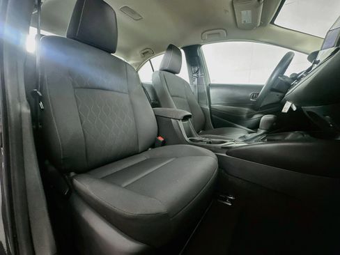 Used 2025 Toyota Corolla LE FWD image 28