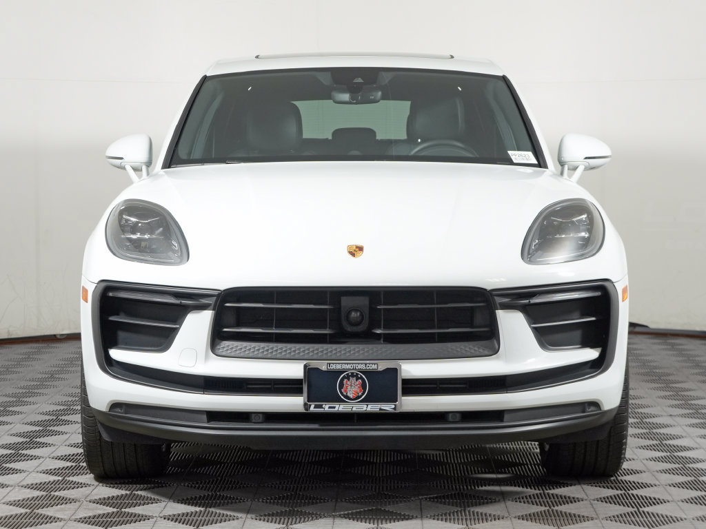 Certified 2023 Porsche Macan Turbo AWD/4WD image 10