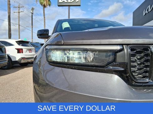 Used 2024 Jeep Grand Cherokee L Altitude RWD image 3