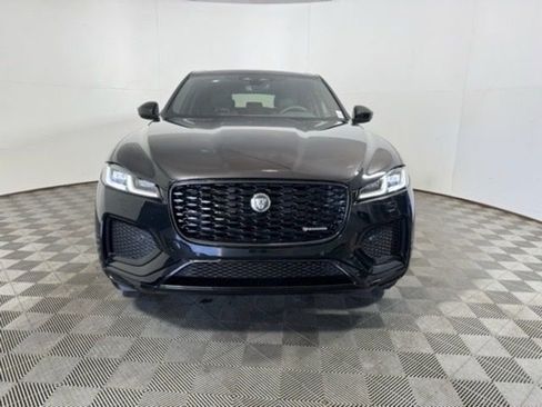 New 2026 Jaguar F-PACE R-Dynamic S image 2