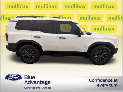 Used 2025 Toyota Land Cruiser w/ Premium Package image 2