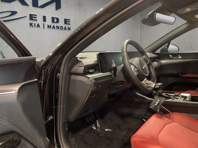 New 2027 Kia K5 GT-Line AWD/4WD image 9