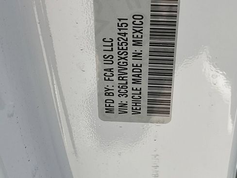 Used 2025 RAM ProMaster 2500 w/ U-Haul Equipment Group FWD image 22