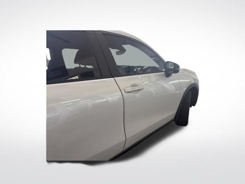 Used 2023 Honda HR-V Sport image 6
