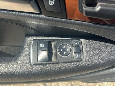 Used 2012 Mercedes-Benz C 350 Sport image 12