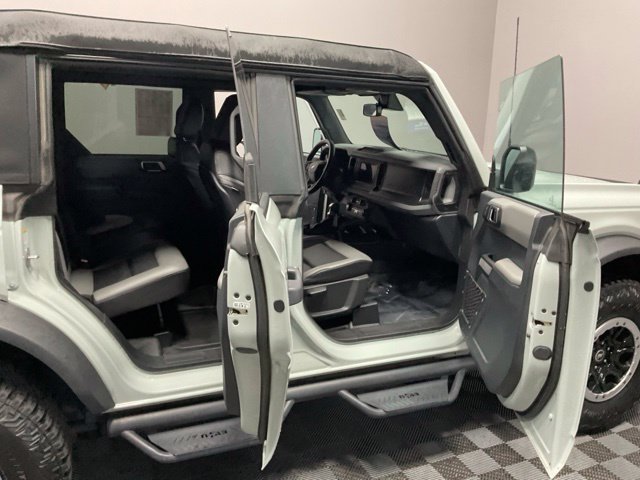 Used 2023 Ford Bronco Big Bend w/ Sasquatch Package AWD/4WD image 22