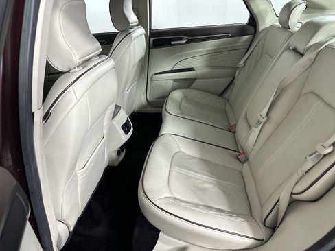 Used 2017 Ford Fusion Platinum FWD image 26
