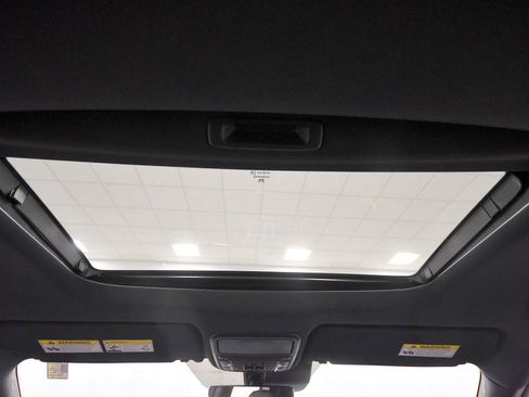 New 2026 Honda Ridgeline Black Edition image 17