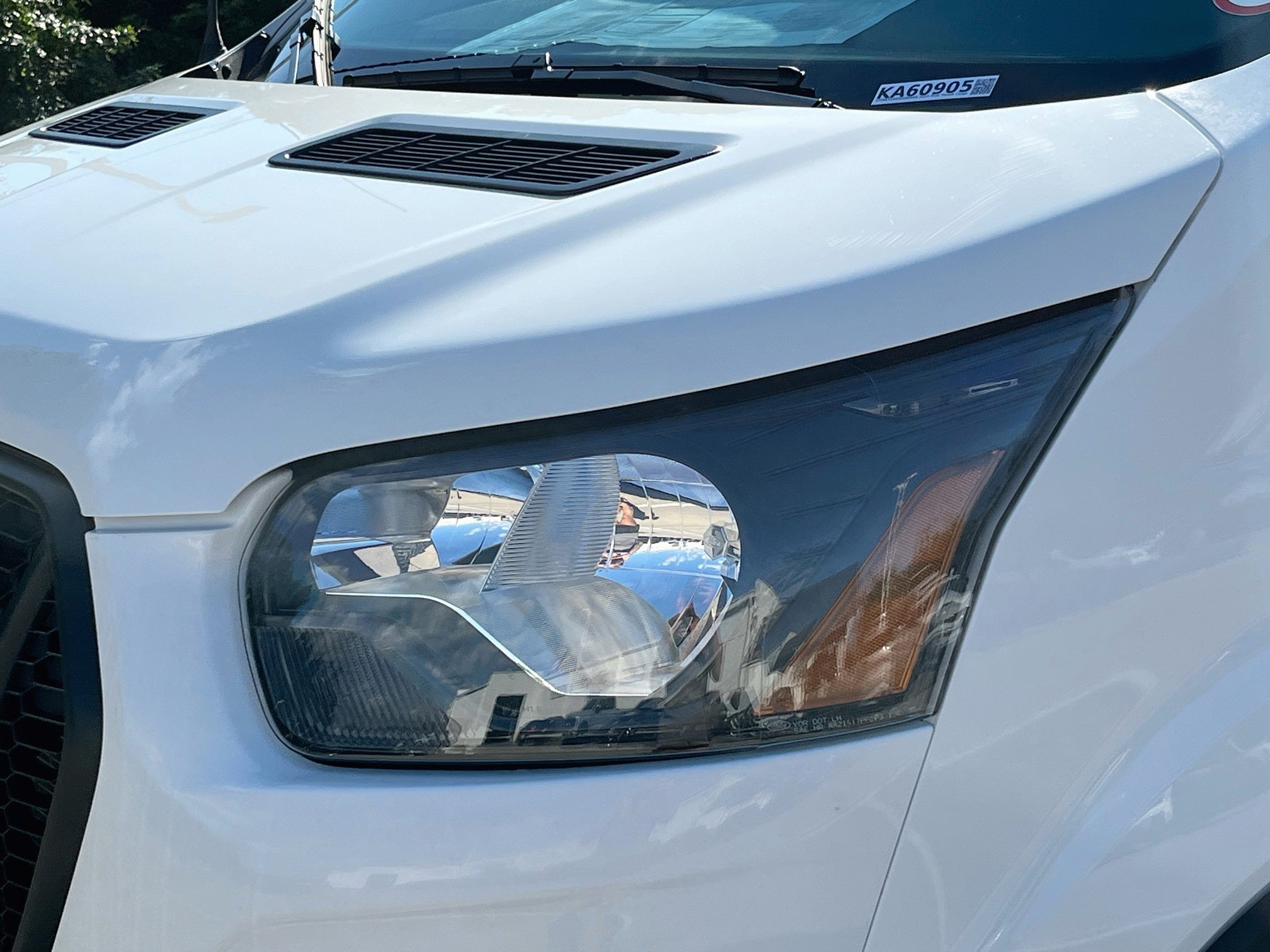Used 2025 Ford Transit 250 148 High Roof Extended w/ Load Area Protection Package RWD image 11