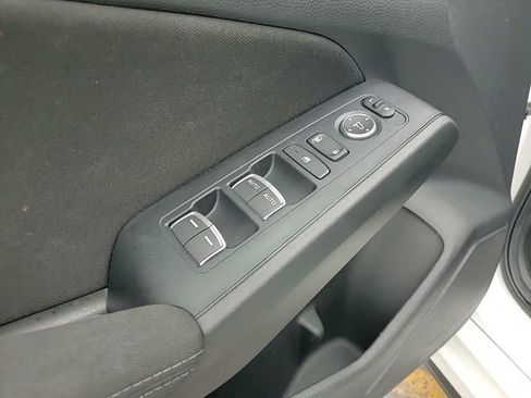 Used 2023 Honda Civic Sport image 14