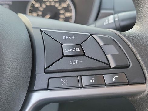 New 2025 Nissan Altima 2.5 SV image 6